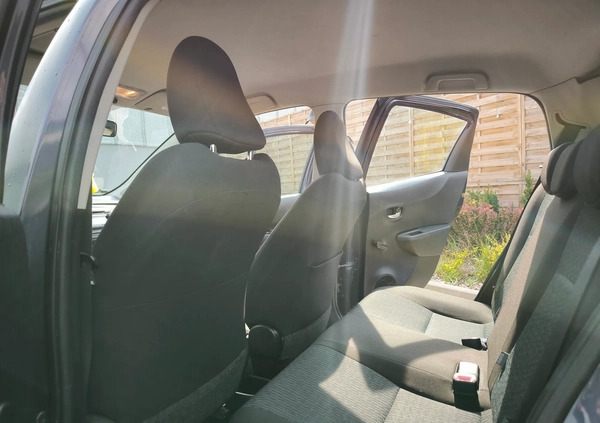 Toyota Yaris cena 23500 przebieg: 203846, rok produkcji 2012 z Otwock małe 121